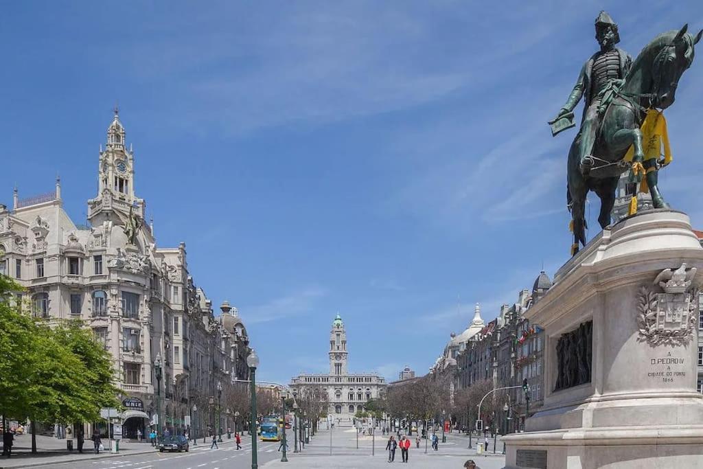 The Flat Apartment Porto Bagian luar foto