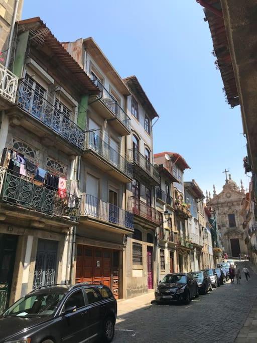 The Flat Apartment Porto Bagian luar foto