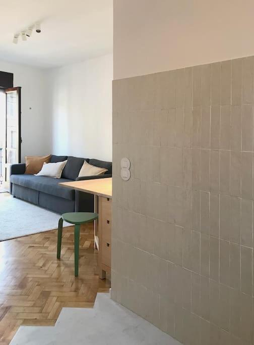 The Flat Apartment Porto Bagian luar foto